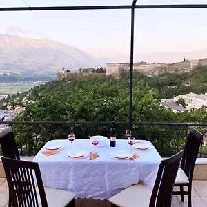 inn-cloud-gjirokaster.albaniahotels.org/
