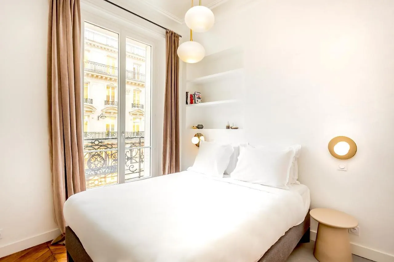 Habitat Parisien - 2Br-2Ba - Ac - Balcony - Opera 아파트